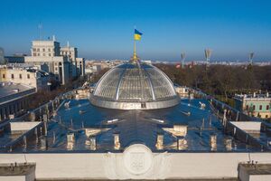 Верховна Рада збільшила видатки на оборону до рекордної цифри. Звідки візьмуть гроші
