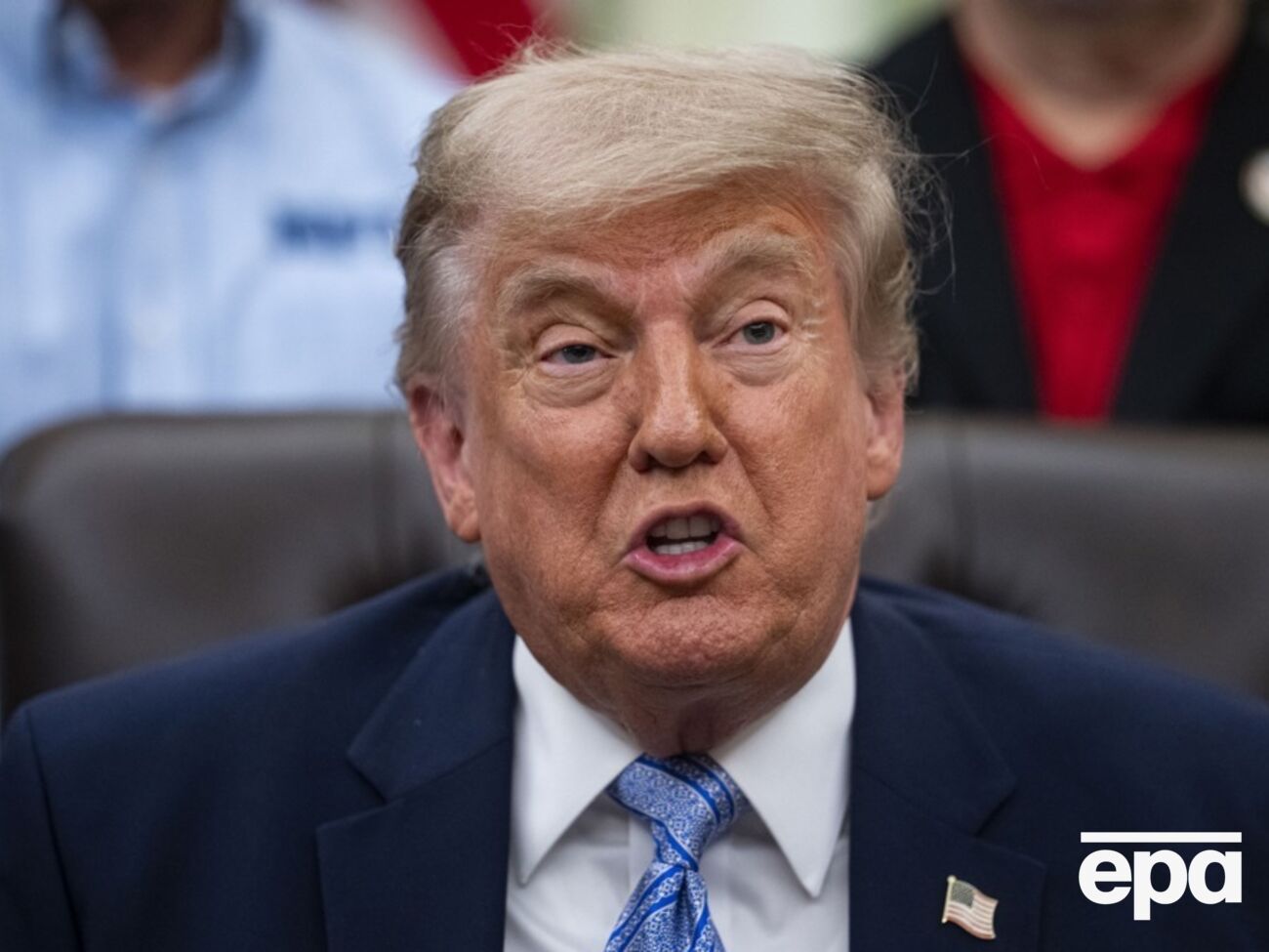 Іран після атак США б'є по країнах регіону й обіцяє "пекло". Трамп заявив, що "вибомбить усе лайно"