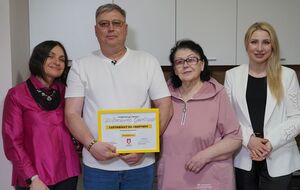 Захисник Маріуполя Олександр Довженко отримав квартиру від Фонду Ріната Ахметова