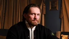Усик закликав до переговорів про мир в Україні: У нас одна кров, вона червона