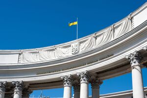 "Виконує міжнародні зобов'язання". У МЗС відреагували на заяви про "біолабораторії з небезпечними патогенами"