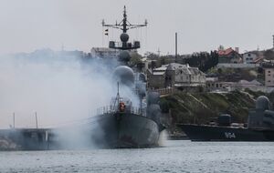 "Кто понимает — тот не тянет". Командование Черноморского флота РФ, по всей видимости, уходит из Крыма – "Атеш"