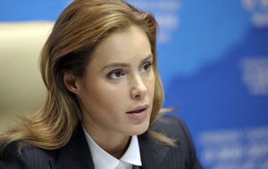 "Кішчачі магазини", дом под Москвой и тайные чаты. Где сейчас скандальная нардеп-беглянка Королевская