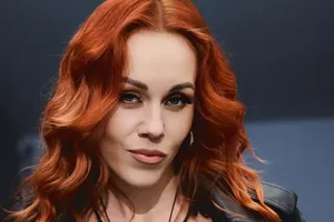 Олена Тополя відверто розповіла, що передувало її розлученню: Воно ж не відбувається день у день