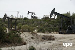 Запаси нафти у стратегічному резерві США впали до мінімуму за 43 роки. Що сталося