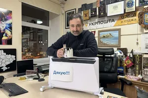 Глава "Укрпошти" Смілянський пояснив, за що отримує щомісяця майже 1 млн грн зарплати