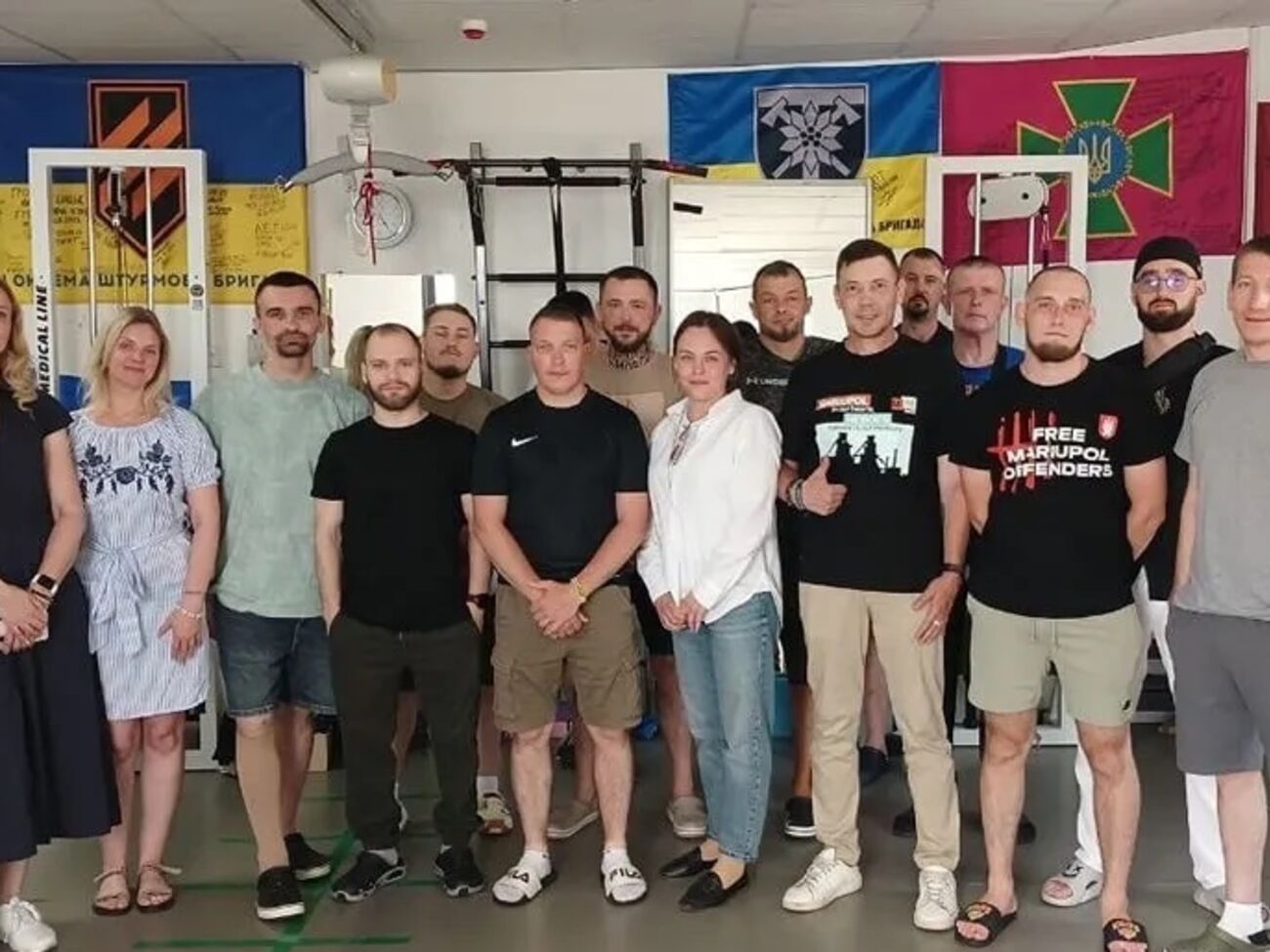 Тренер "Серця Азовсталі" з посттравматичного зростання провів зустріч із захисниками Маріуполя