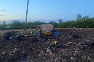 Выполнял боевое распоряжение. Новые детали падения бомбардировщика в Хмельницкой области. Фото