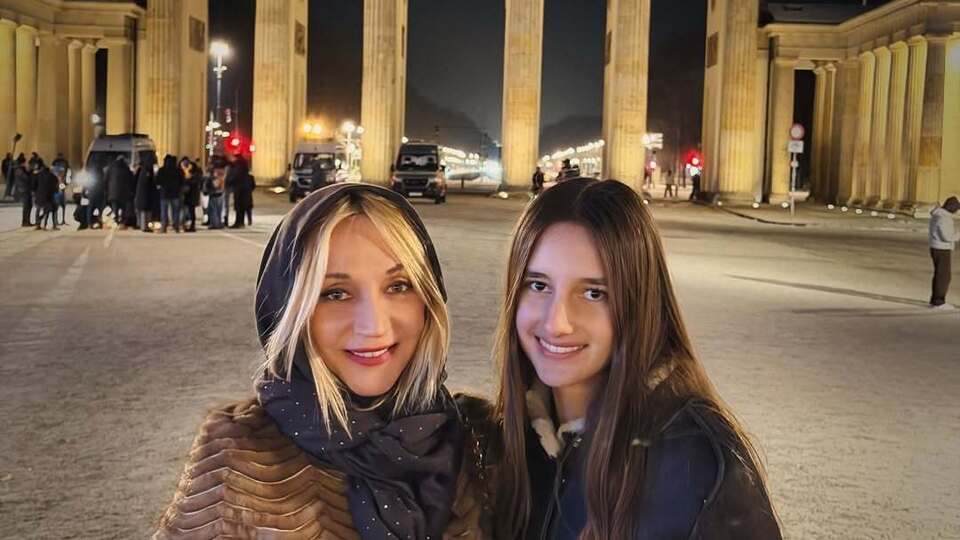 "Неземная красота", "Потрясающая генетика". В сеть попало видео внучки Пугачевой