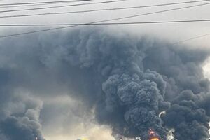 "Усе горить, я звалюю звідси". Москва зазнала найбільшої атаки за час війни, місто – у чорному диму