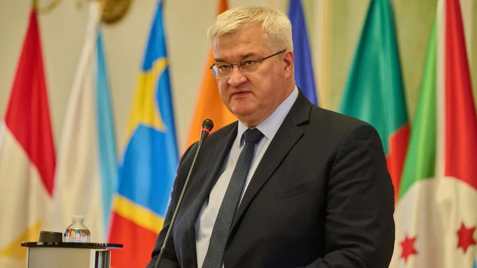 МЗС України відреагувало на позбавлення Зеленського ордена. Сибіга відмовився від своєї нагороди