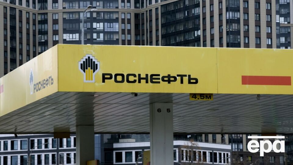 Вслед за Крымом в нескольких областях РФ ограничили продажу бензина в канистры