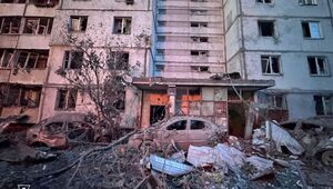 РФ масовано атакувала Україну ракетами й дронами. Є жертви у Києві та Дніпрі, під завалами шукають людей. Фото
