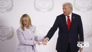 Трамп заявив, що Мелоні благала його про фото, вона назвала його боягузом. Головне про сварку колись близьких союзників