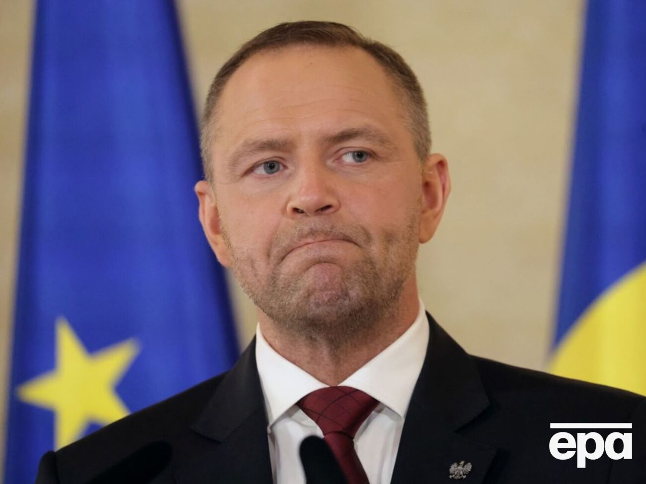 "Виставляє нас на посміховисько". Польські політики почали повертати Навроцькому свої відзнаки