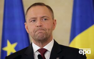 "Виставляє нас на посміховисько". Польські політики почали повертати Навроцькому свої відзнаки