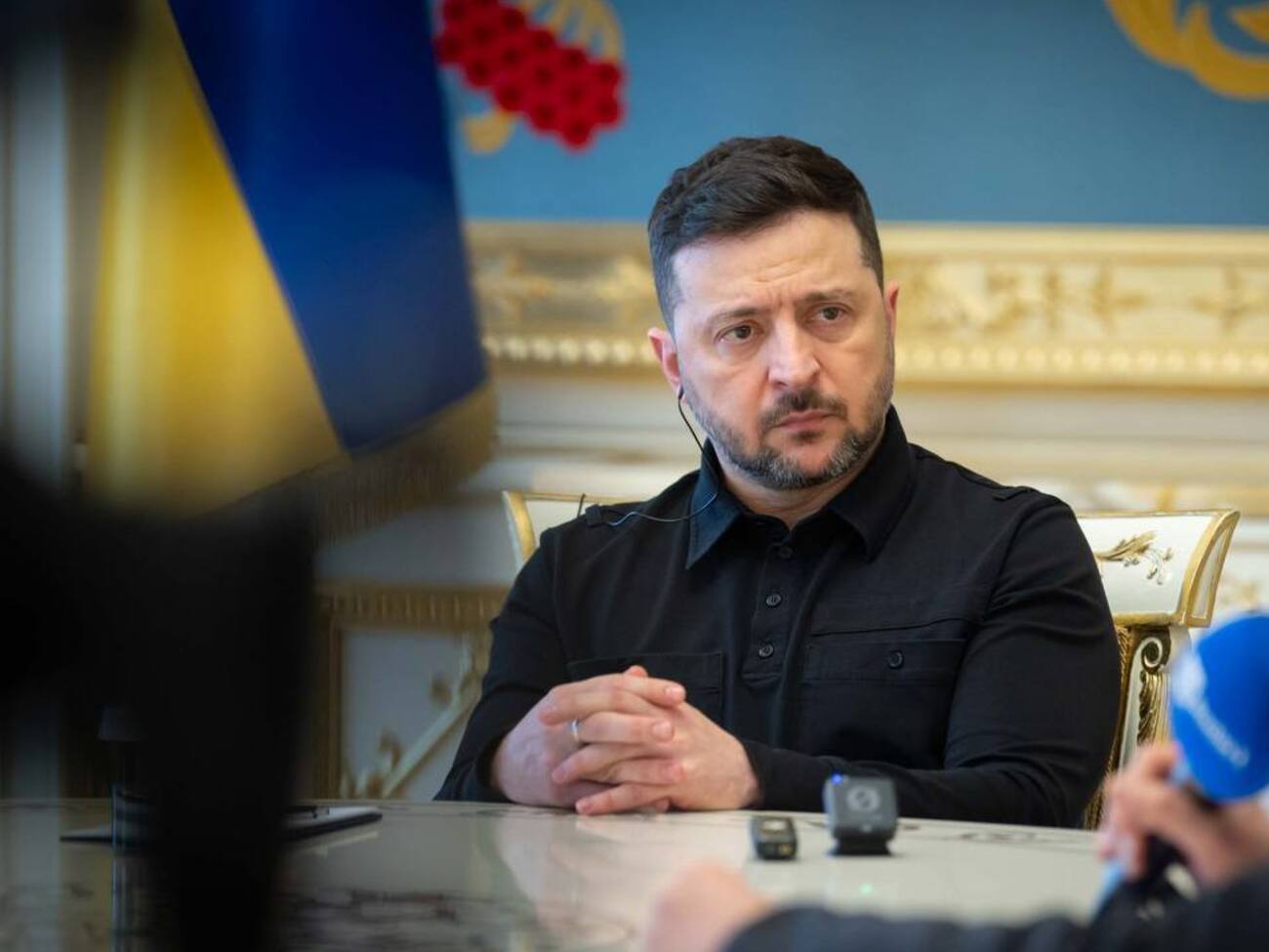 Зеленський прокоментував скандал із польським орденом і порівняв Навроцького з Орбаном