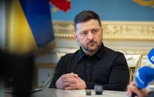Зеленський прокоментував скандал із польським орденом і порівняв Навроцького з Орбаном