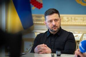Зеленський прокоментував скандал із польським орденом і порівняв Навроцького з Орбаном