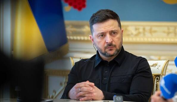 Зеленський прокоментував скандал із польським орденом і порівняв Навроцького з Орбаном