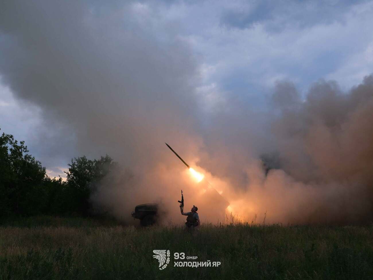 У Костянтинівці – запеклі бої. Місто, яке називають "воротами Донбасу", фактично стало "сірою зоною"