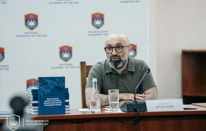 Як збирати докази на передовій. В Академії СБУ презентували посібник для військових і правоохоронців