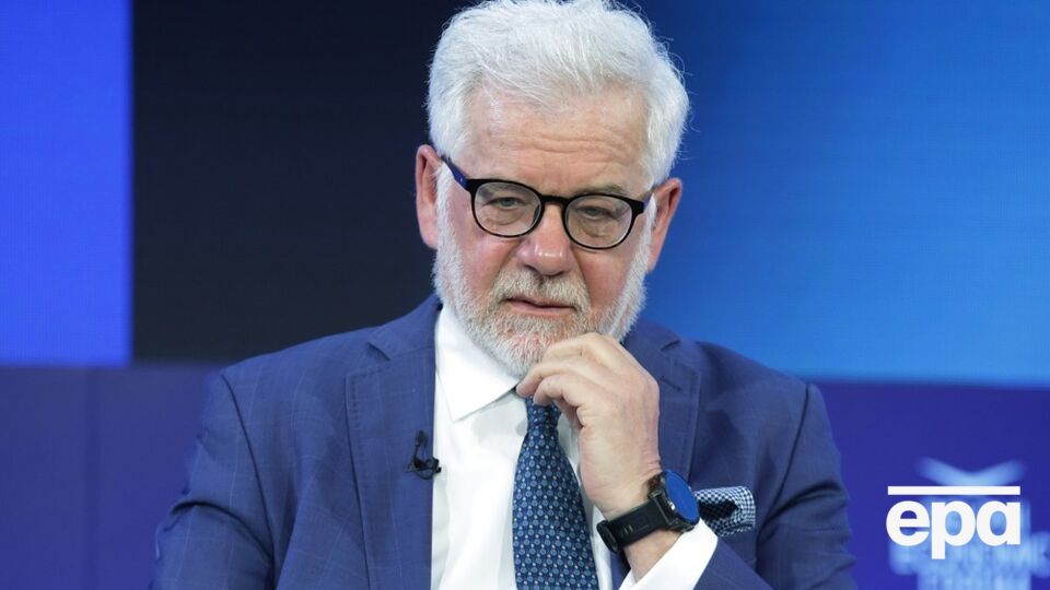 "Більше втратить Польща". Ексглава МЗС країни пояснив, чому Україна виходить переможцем у скандалі з орденами