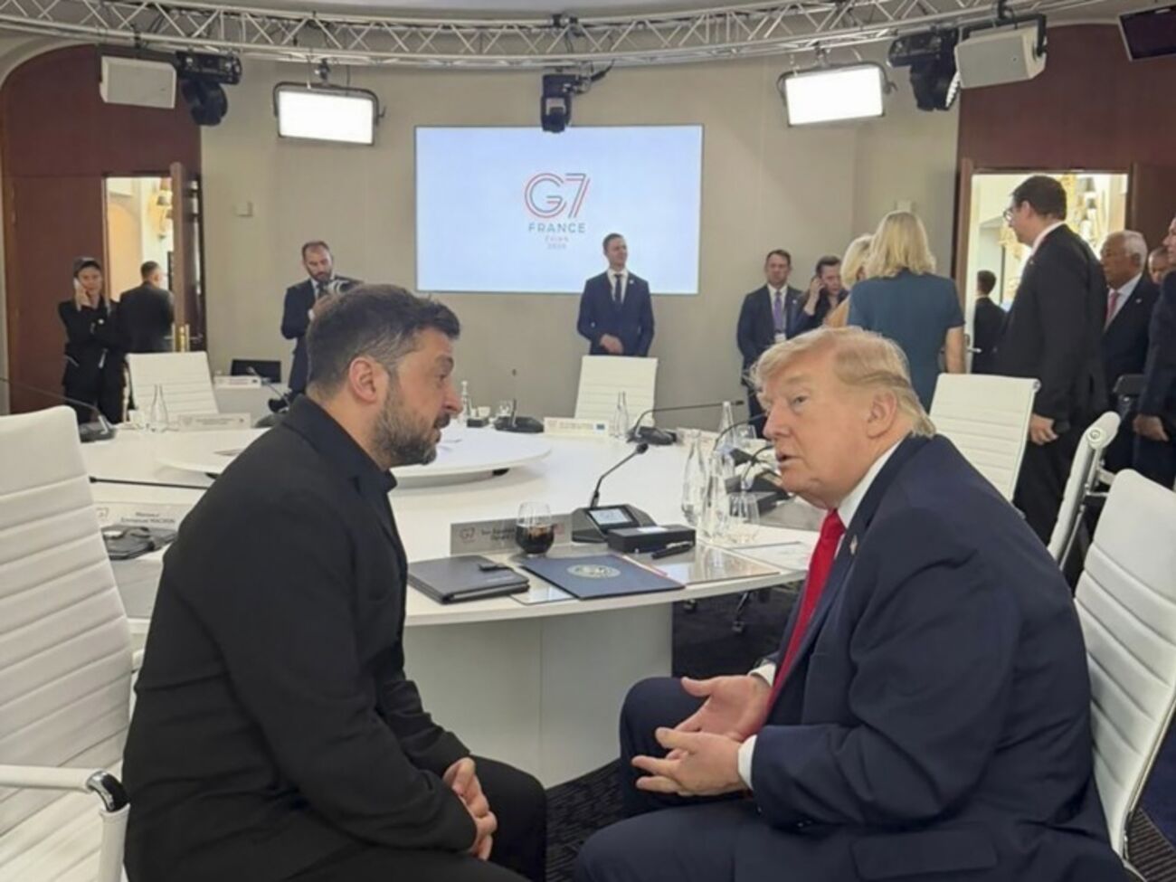 Трамп закликав Україну діяти "сміливіше". Що пропонує