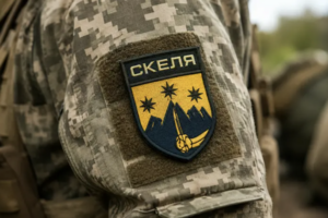 Катування, побиття та суїциди. "Бабель" опублікував велике розслідування про "Скелю". Що кажуть у полку