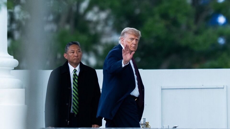 "Удар для Трампа". Сенат США підтримав припинення війни з Іраном. Що далі