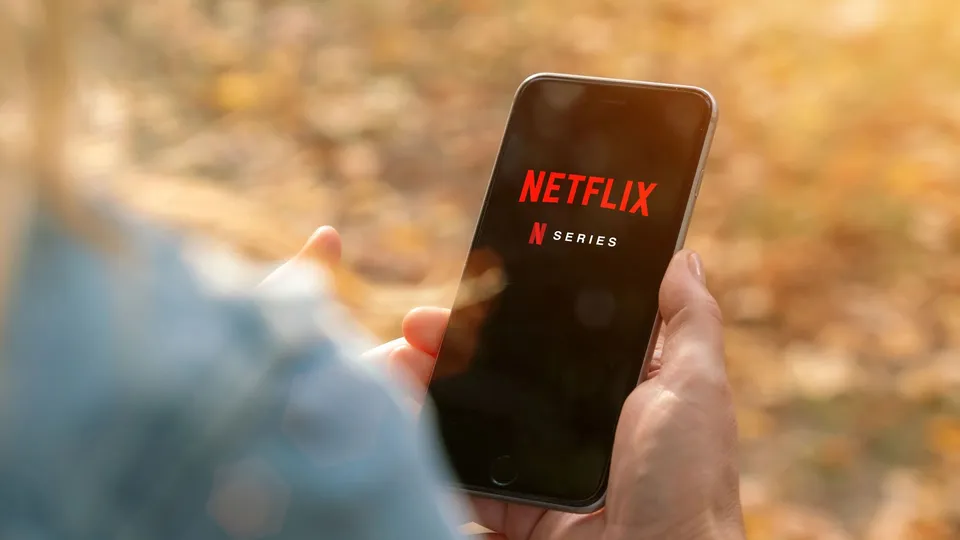 Украинцы объявили бойкот Netflix и начали массово отписываться. Что произошло