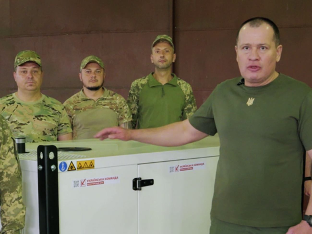 "Українська команда" передала генератор на 16 кВт 33-му штурмовому полку – Палатний