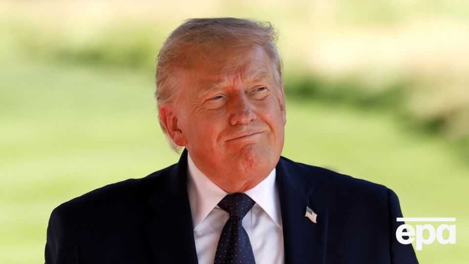 Трампа запитали, чи вважає він, що Зеленський перемагає у війні. Що він відповів