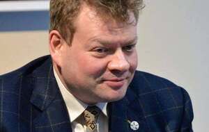 Мировой кризис начнется из-за матроса, и полмира останется без туалетной бумаги