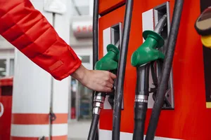 Росіянин похвалився, що зміг знайти заправку без черг. Чому з нього всі сміються. Відео