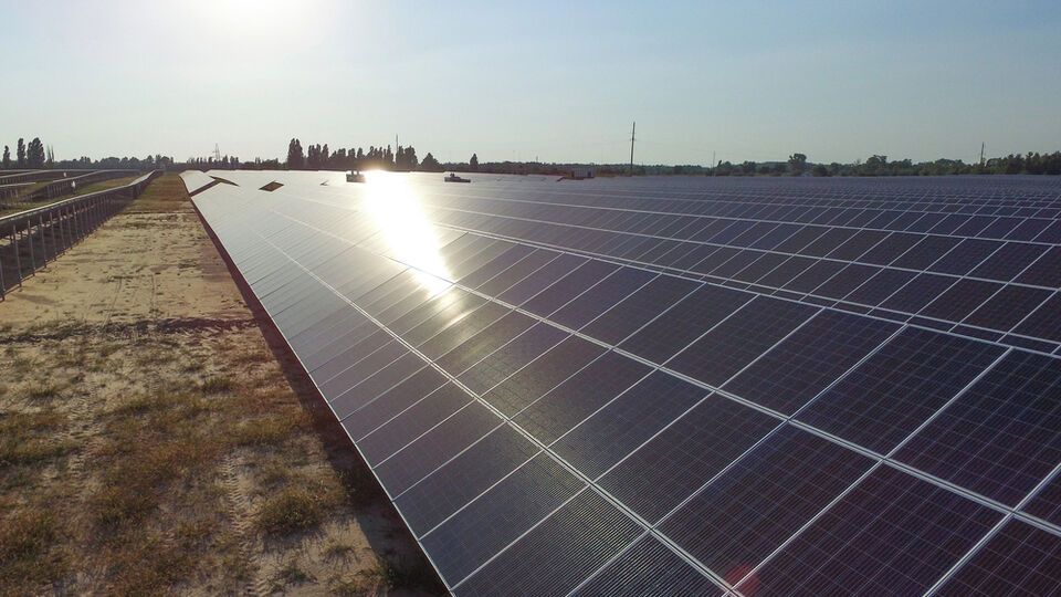 ДТЕК і Octopus Energy створюють підприємство для сонячних та акумуляторних енергопроєктів на €100 млн