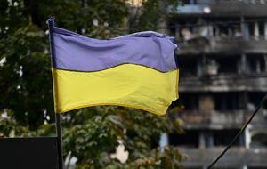 На Кинбурнской косе подняли украинский флаг. Видео