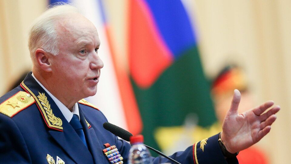 Голова Слідкому РФ запропонував саджати із 12 років і прочитав вірші про те, як хочеться в СРСР