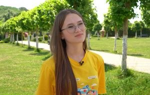 Фонд Рината Ахметова провел первую летнюю смену "Блогер Кемпа"