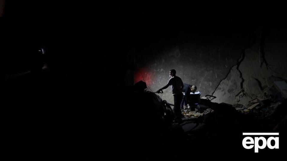 У Венесуелі вже понад 1,4 тис. загиблих від землетрусів. Рятувальну операцію посилюють. Фоторепортаж