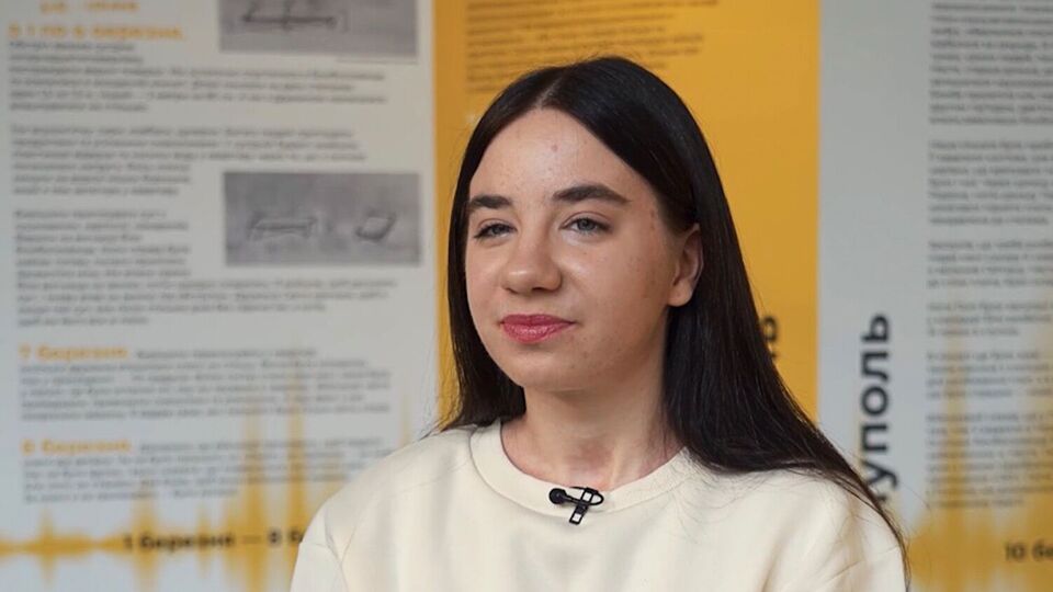 "Верю, что добрые люди существуют". В Музей "Голоса мирных" вошла история девушки, которая дважды бежала от войны