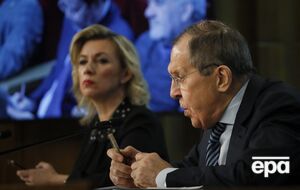 Російські злодії відкрили в тилу РФ заклад у кольорах УПА й познущалися з Лаврова і Захарової. Фото