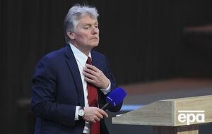 Пєсков відреагував на удар по Пітеру в день старту економічного форуму. Що сказав?