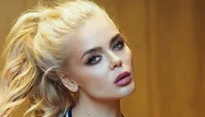 Два шлюби, материнство й насилля в дитинстві. Як складається доля Аліни Гросу