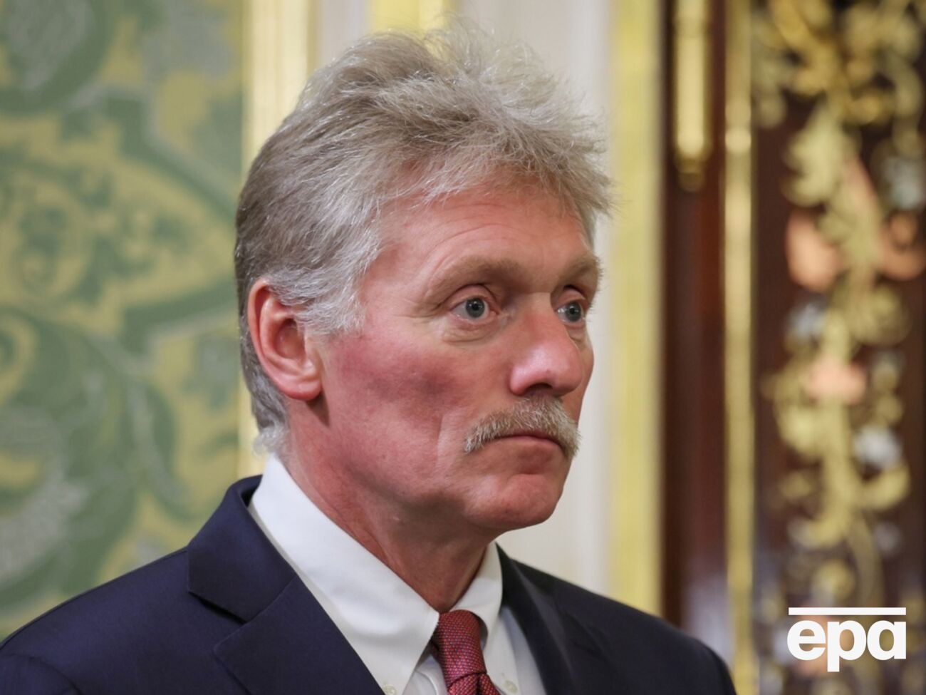 Пєсков визнав, що "країна-бензоколонка" Росія почала шукати бензин за кордоном  