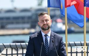 "З Бандерою Україна не вступить до ЄС". Міністр оборони Польщі виступив із гучною заявою