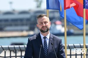 "З Бандерою Україна не вступить до ЄС". Міністр оборони Польщі виступив із гучною заявою