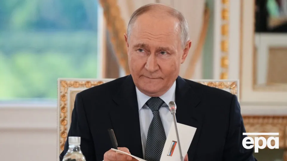 "Красноречивее российской пропаганды". Путин "завис", рассказывая о ситуации на фронте. Видео