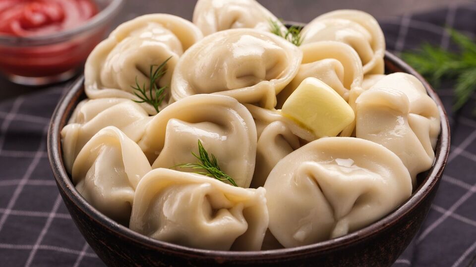 "Идеальные пельмени вам гарантированы". Самое простое и очень вкусное тесто. Рецепт