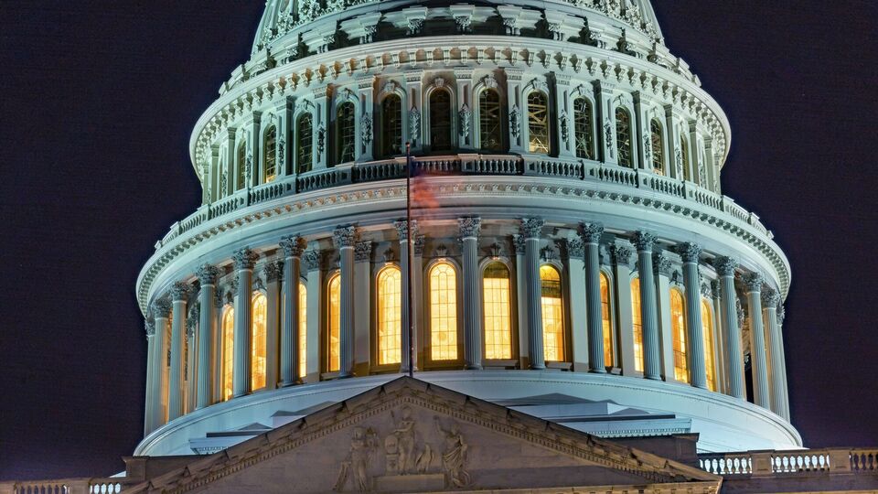 "Момент Черчилля". У Конгресі США вперше за президентства Трампа просунули законопроєкт про допомогу Україні